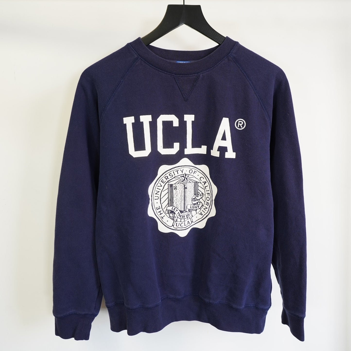 (L) UCLA Bruins Crewneck Sweatshirt Heritage Men's L Navy Blue White