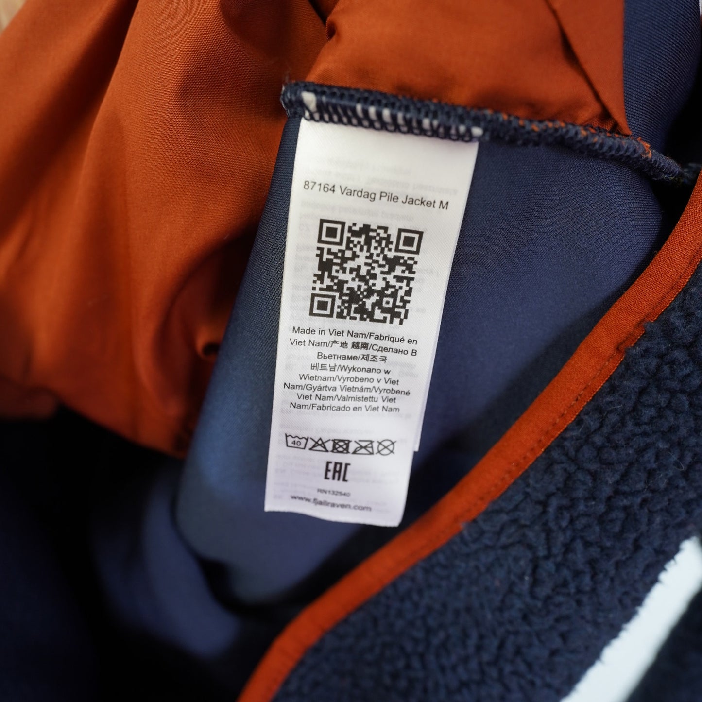 (M) Fjallraven Vardag Deep Pile Fleece Jacket Mens M Navy Orange Hike Gorpcore Hunt