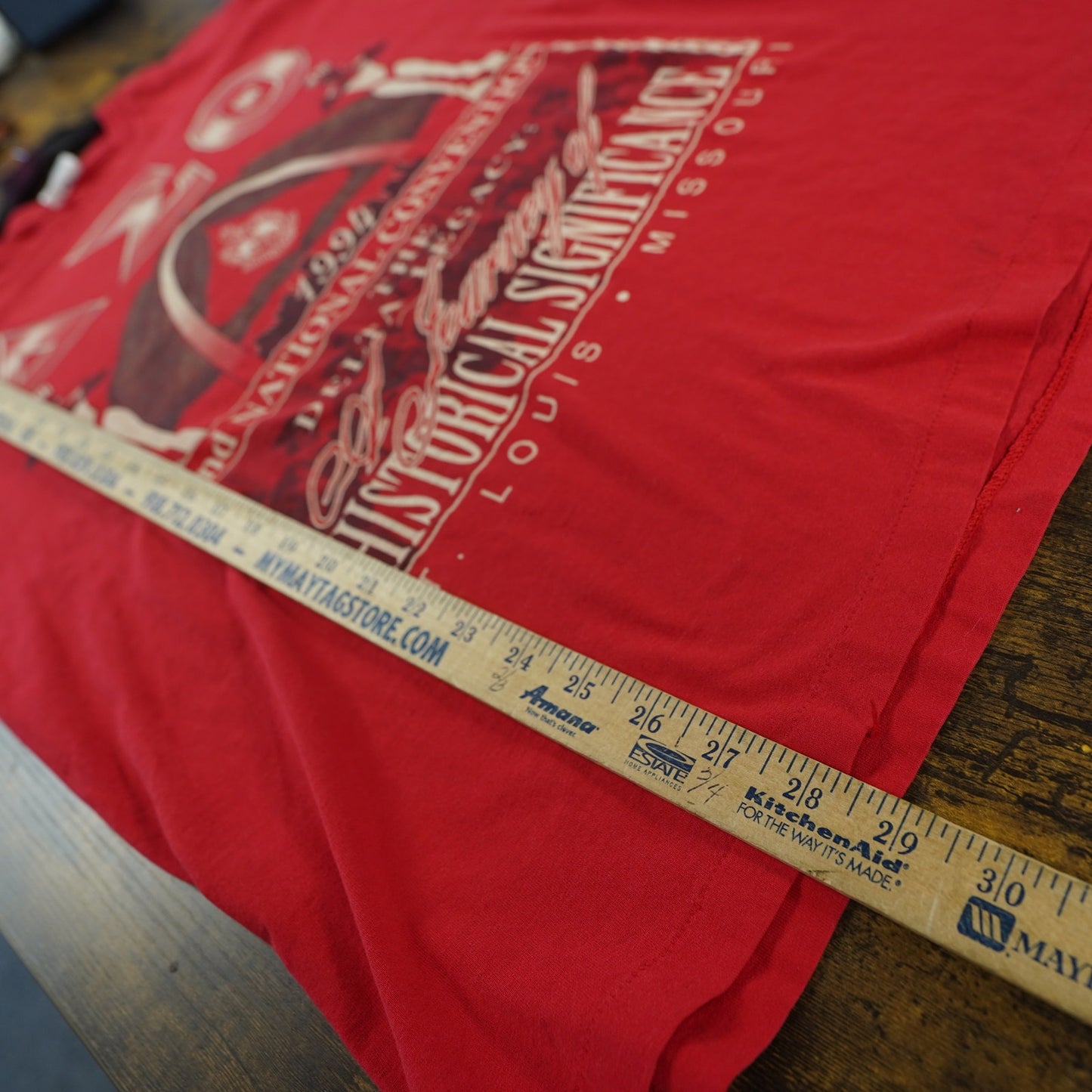 (XL) Vintage Delta Sigma Theta Sorority 90s T-Shirt Women's XL Red HBCU Howard