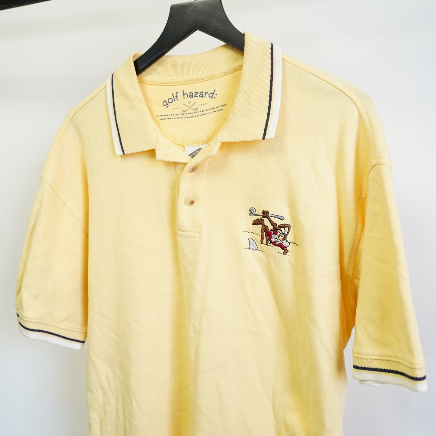 (M) Vintage Wile Coyote Stitched Golf Polo Shirt Men's M Looney Tunes Yellow Cartoon