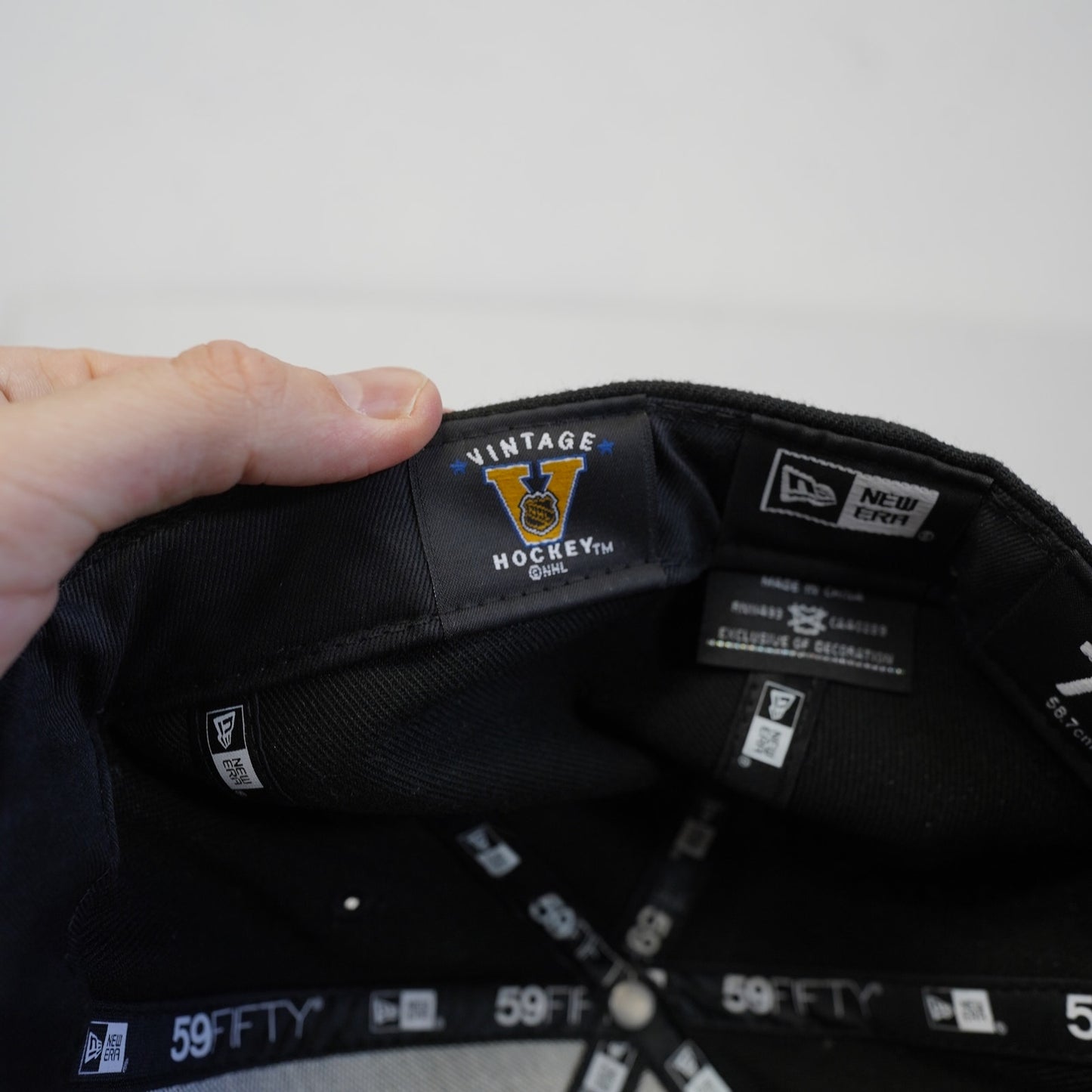 Chicago Blackhawks Vintage Hockey New Era Fitted 7 3/4 Black 59Fifty Hat