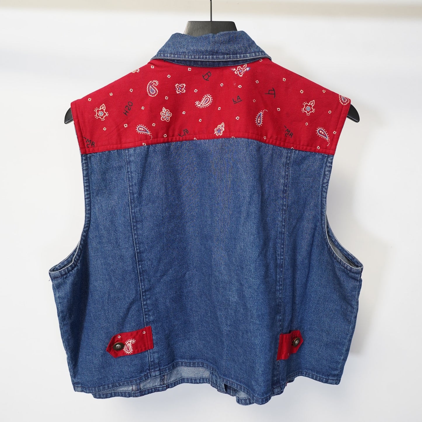 (Women's XL) Vintage Western Paisley & Denim 90s Cowgirl Vest Women's XL Red Blue Rodeo