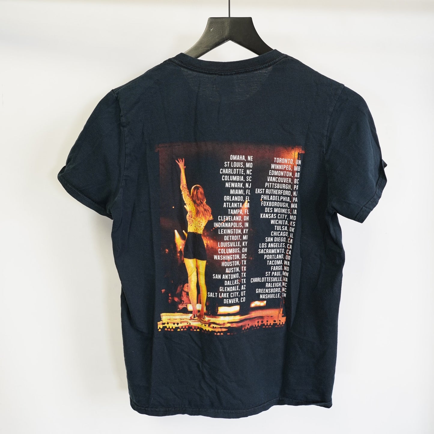 (Women's S) Taylor Swift The Red Tour 2013 Concert Band T-Shirt Women's S Black Official