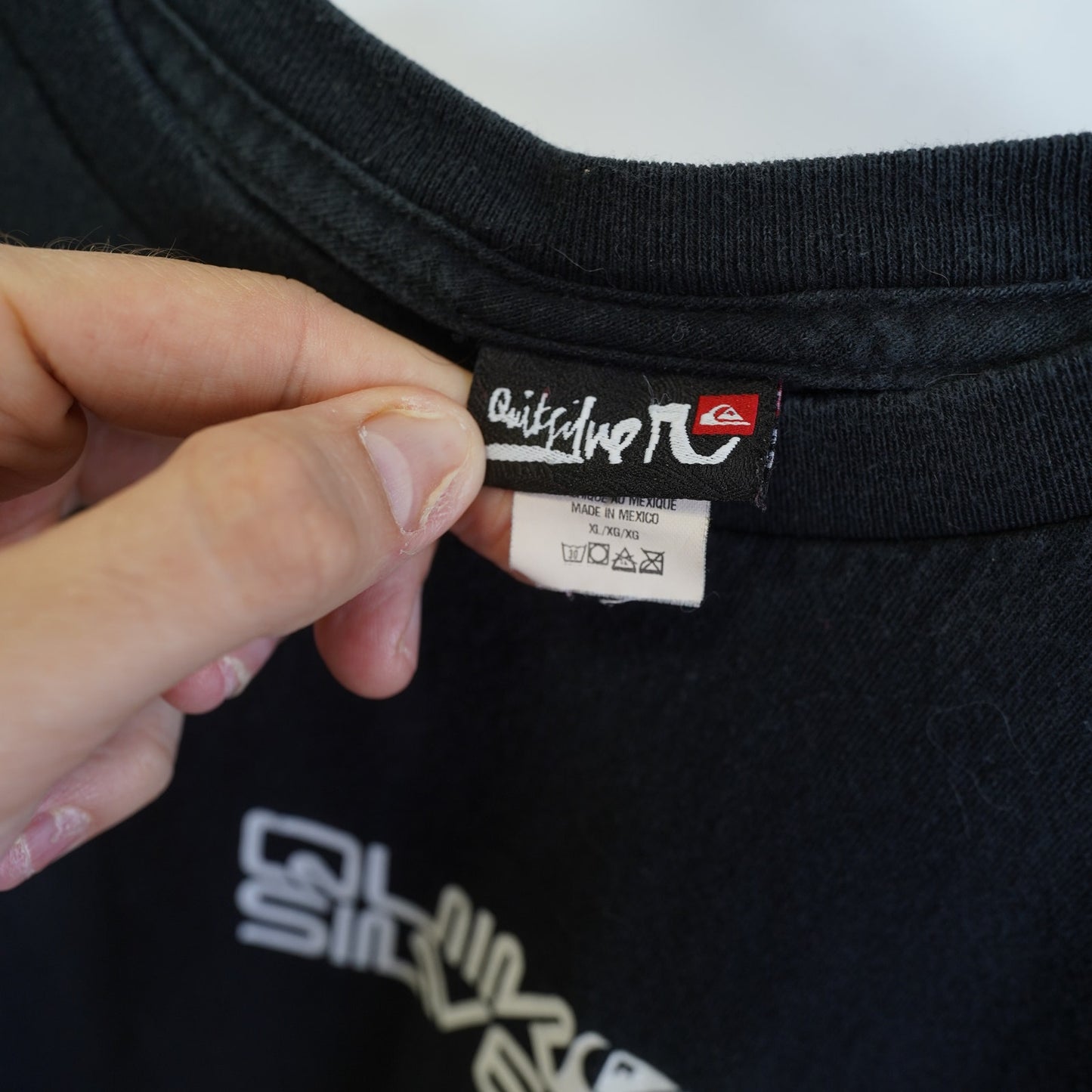 (XL) Vintage Quicksilver Y2K Surf & Skate T-Shirt Men's XL Black Retro 2000s
