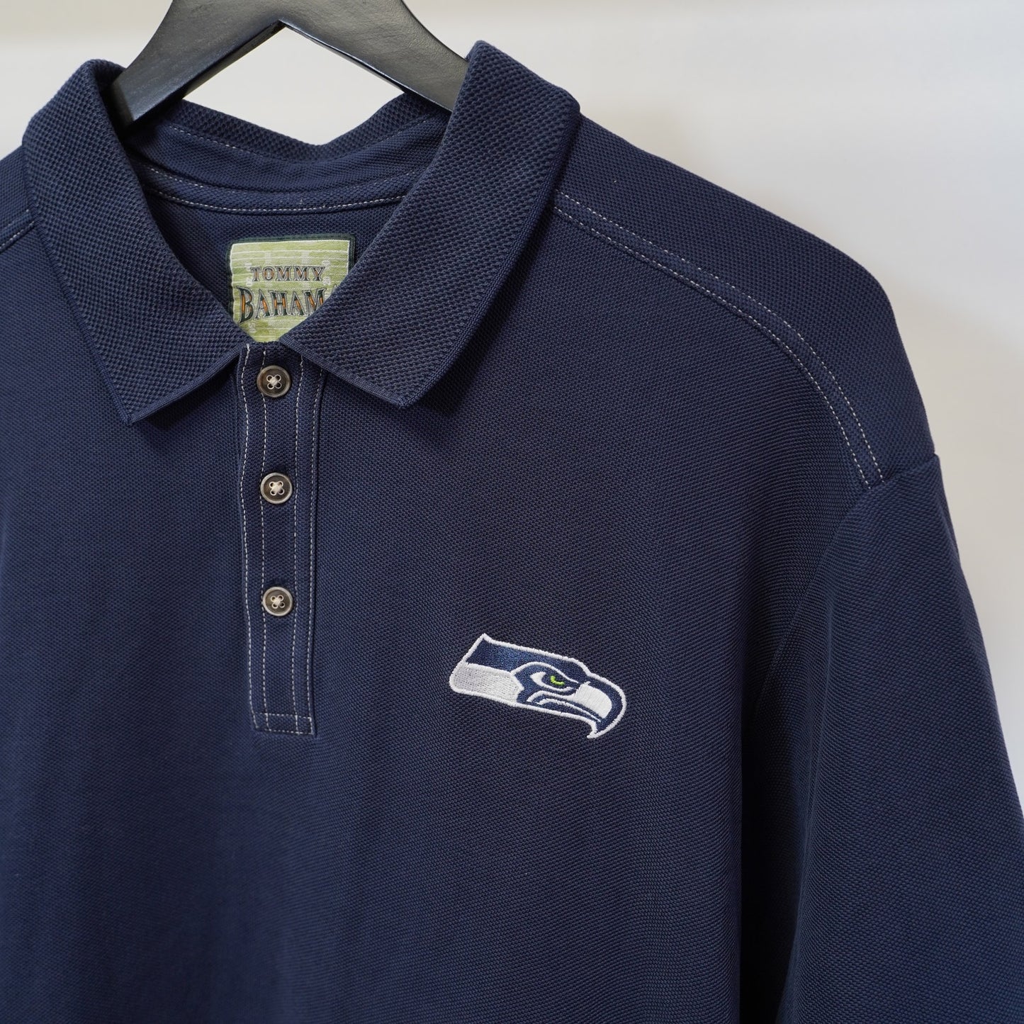(XL) Seattle Seahawks Tommy Bahama Embroidered Polo Shirt Men's XL Blue Stitched