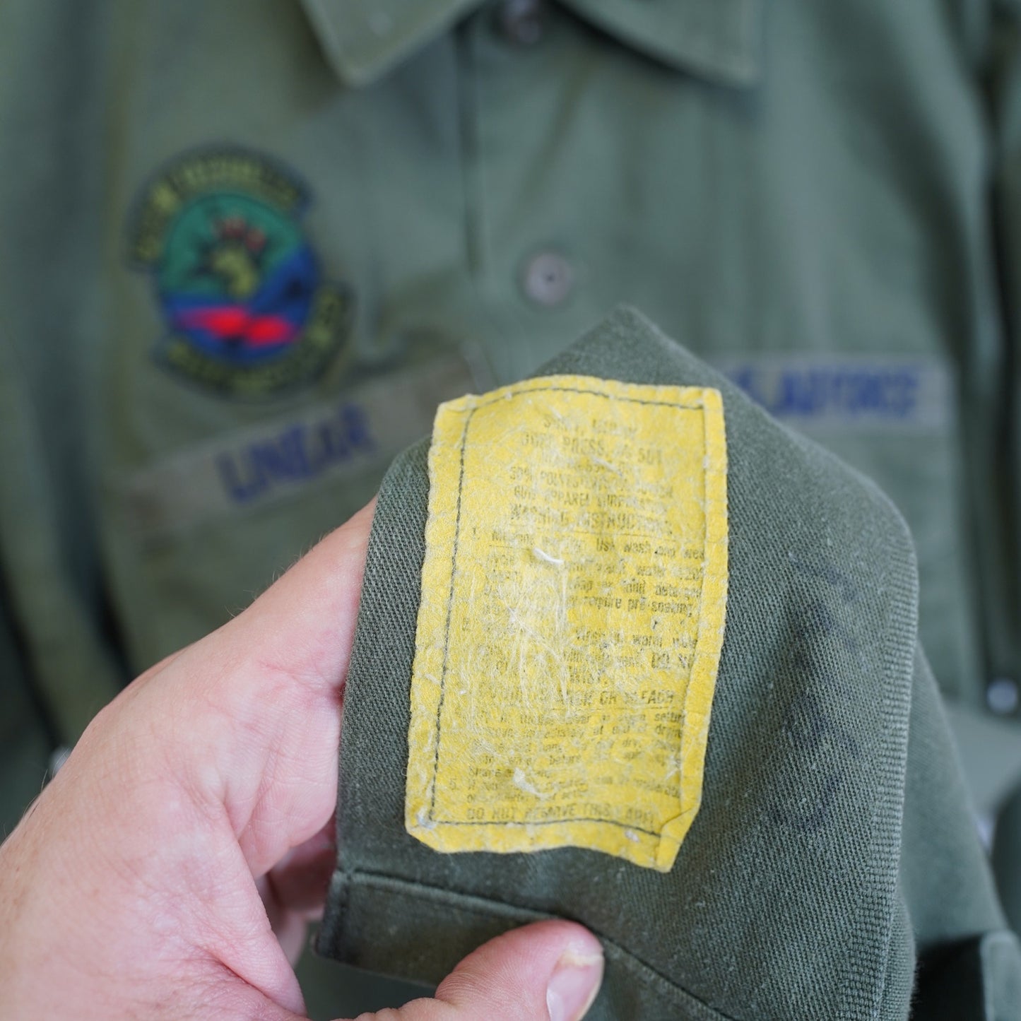 (L) Vintage U.S. Air Force OG 507 Green Fatigue Uniform Shirt Utility Patches Mens L