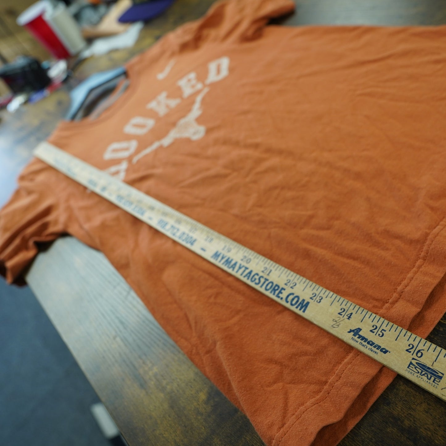 (S) Nike University of Texas Longhorns Bevo T-Shirt Men's S Burnt Orange UT Retro