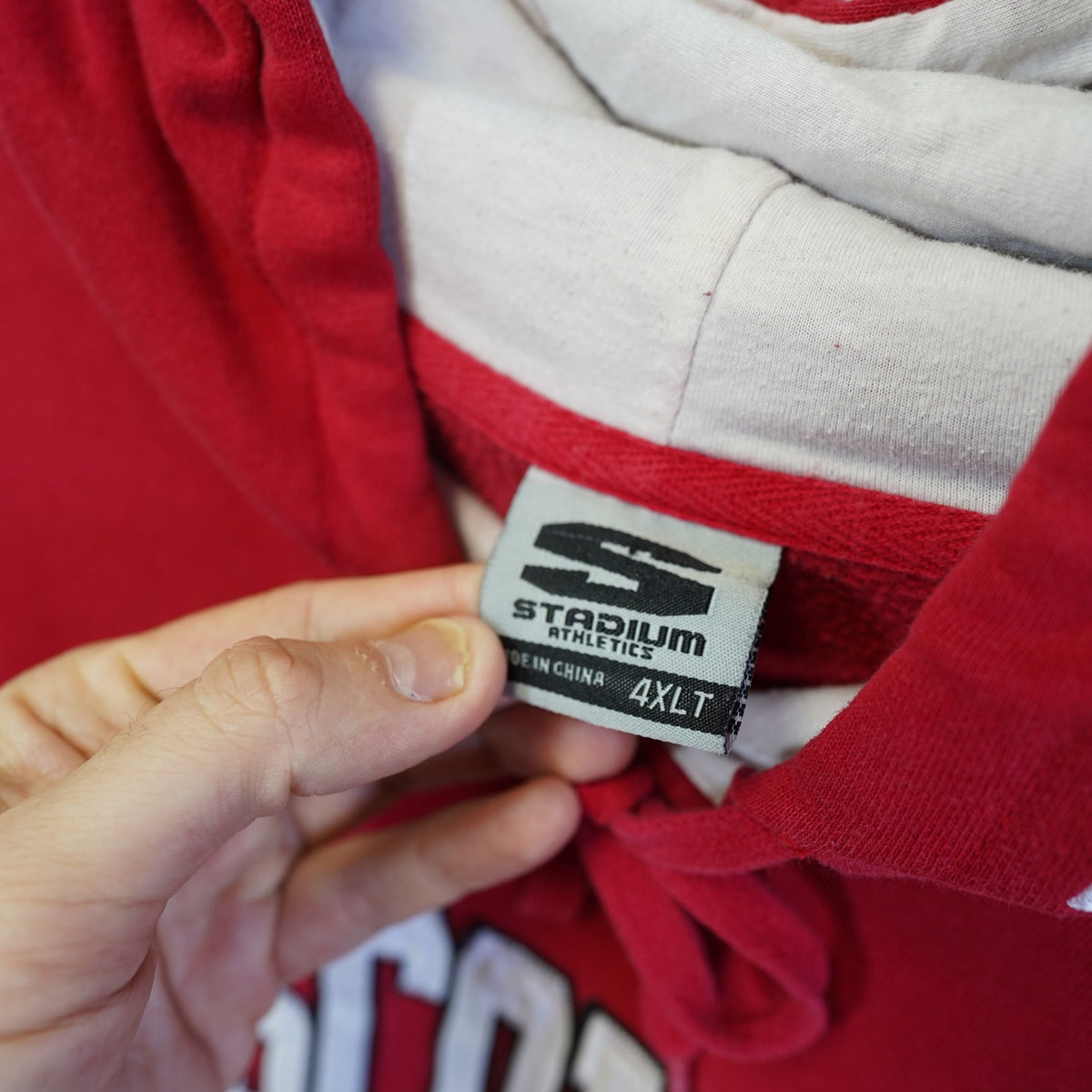 (4XLT) Vintage Wisconsin Badgers Embroidered Hoodie Men's 4XLT Red White Sewn Retro