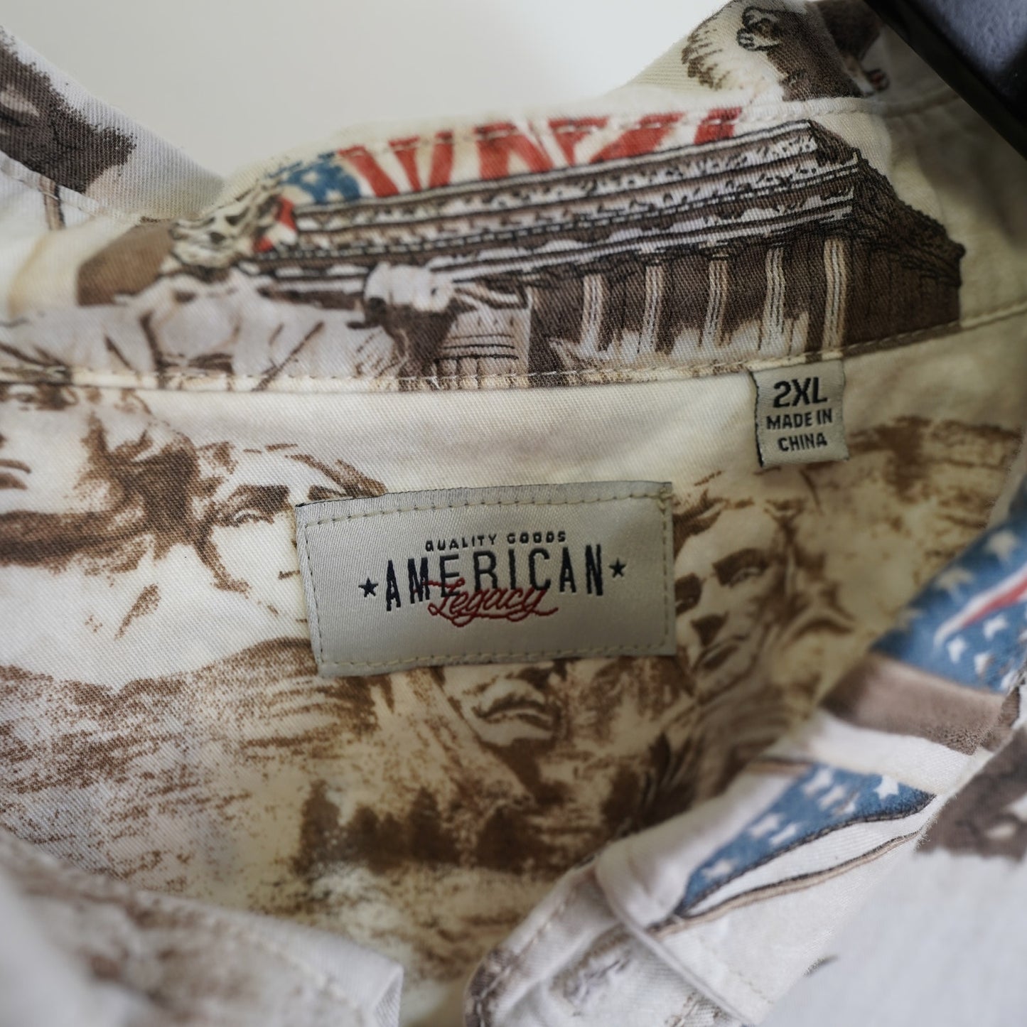 (2XL) Vintage American Legacy Patriotic 4th of July Hawaiian Shirt Mens 2XL Flag Eagle