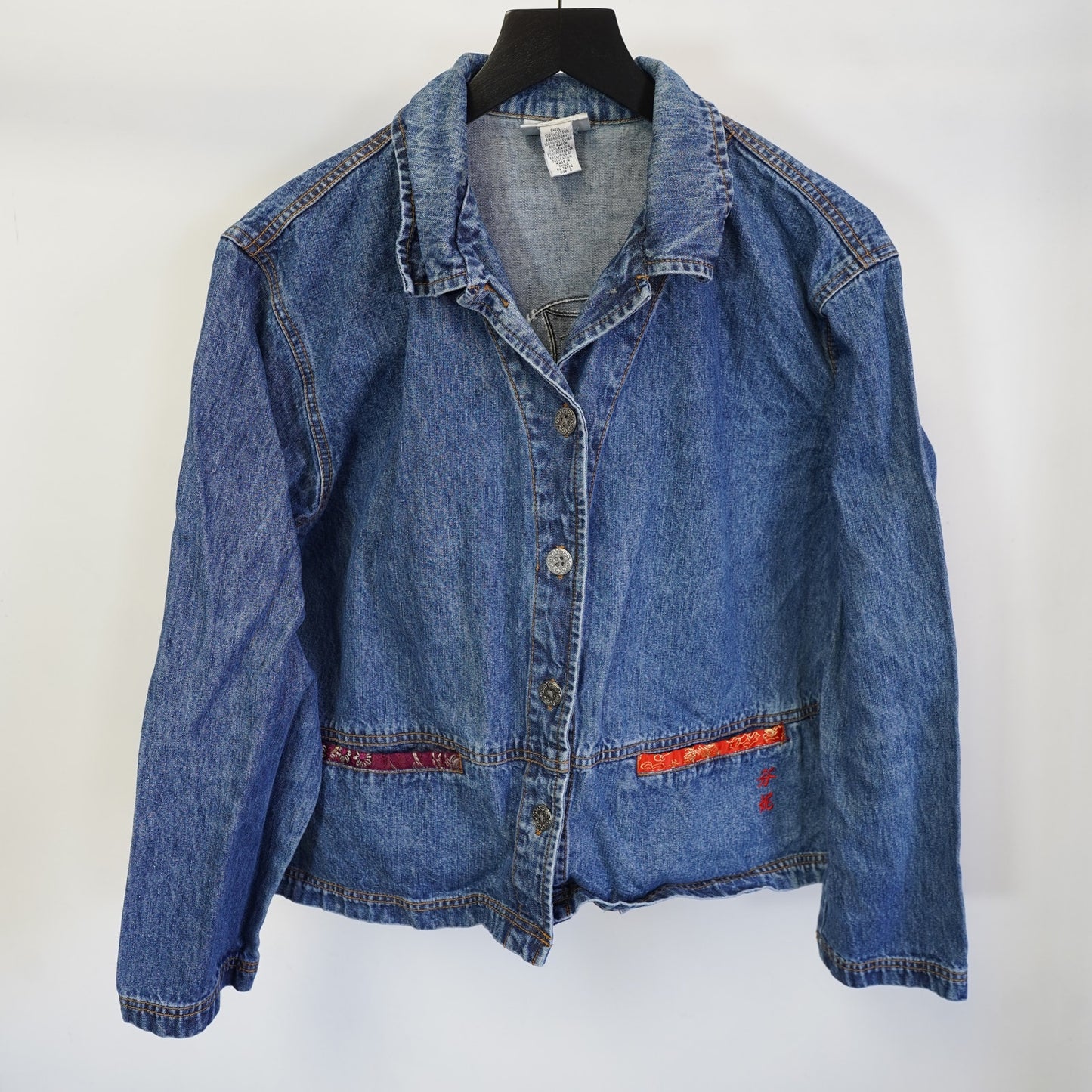 (Women's L) Vintage Chico's Gesiha Embroidered Asian Art-to-Wear Denim Jacket Womens L Sz 2