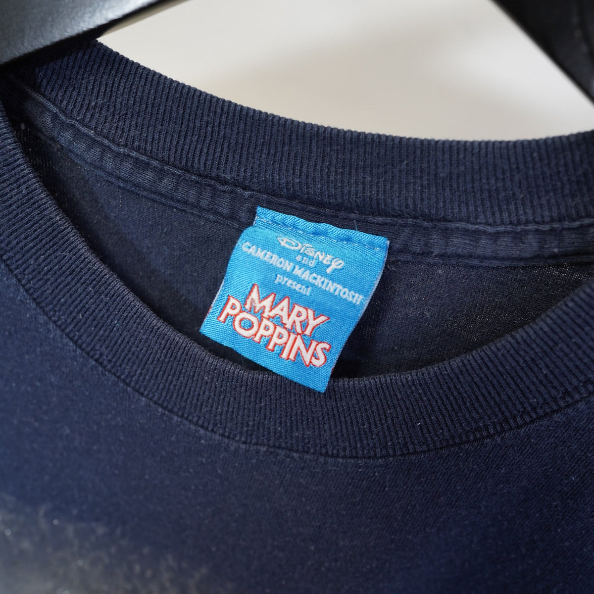 (Women's S) Vintage Mary Poppins Disney Broadway Show T-Shirt Women's S Navy Blue Retro