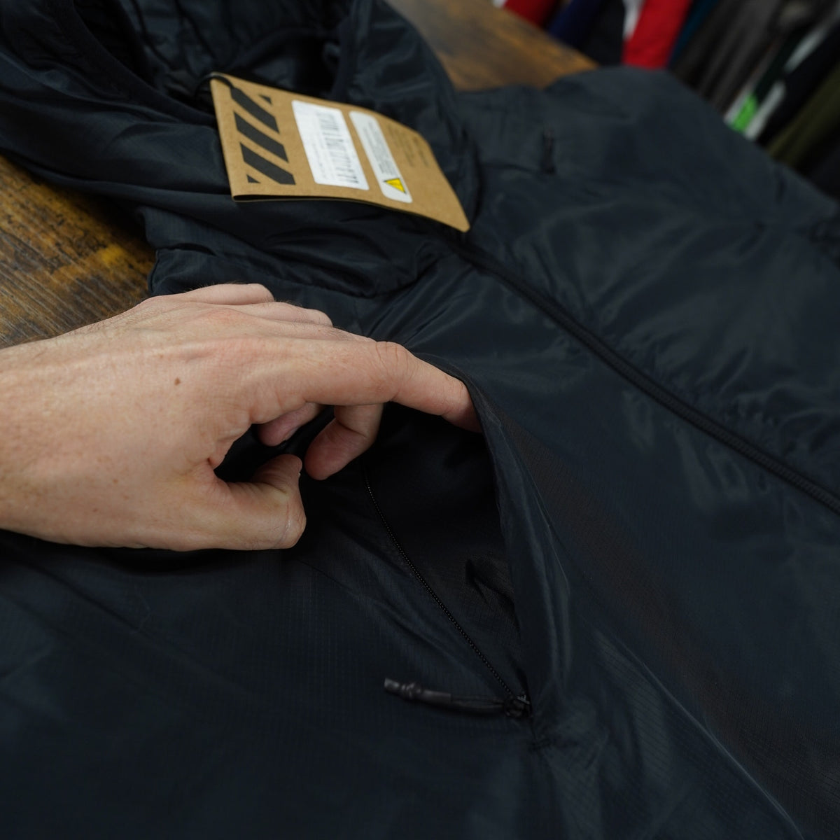 (S) Viktos Alphadawn XP Hooded Puffer Jacket Mens S Black New w/tags Tactical Hiking