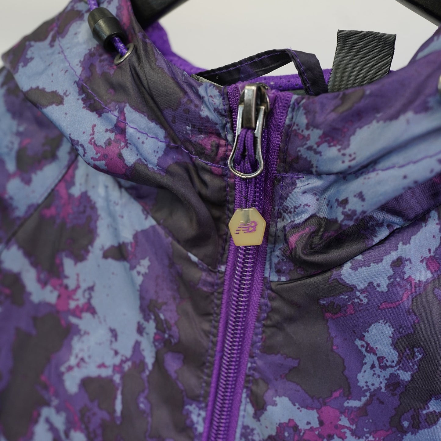 (Women's M) Vintage New Balance Running Rain Jacket Purple Y2K Windbreaker