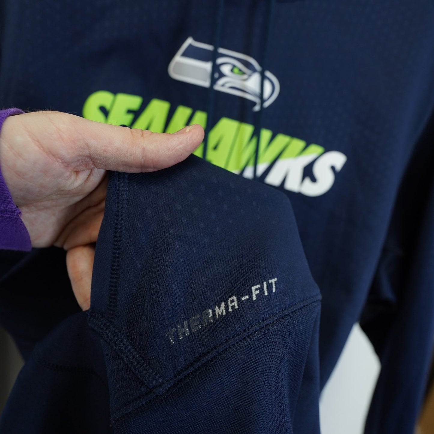 (L) Seattle Seahawks Nike Therma-Fit Hoodie Men's L Navy Blue NFL Football Tech