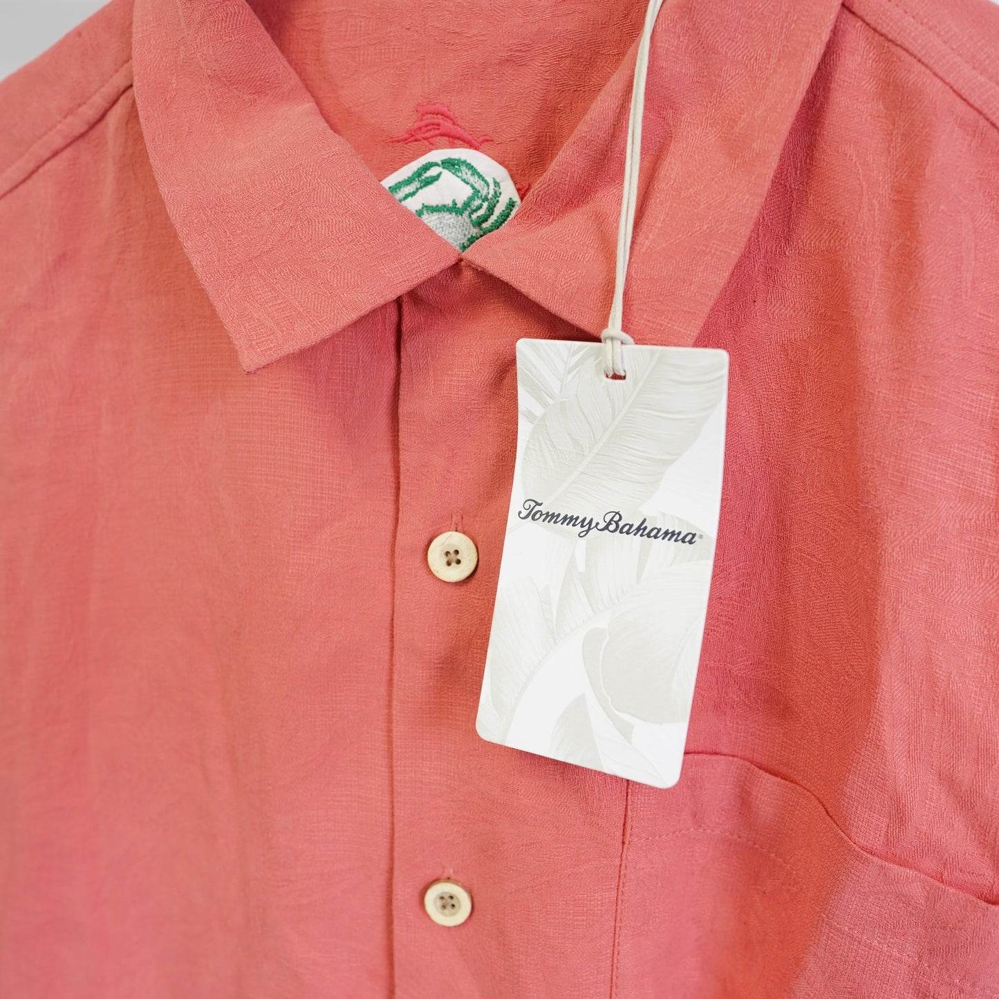 (M) Tommy Bahama Coral Hawaiian Shirt 100% Silk Men's M Pink Stitched Crab Palm Tree