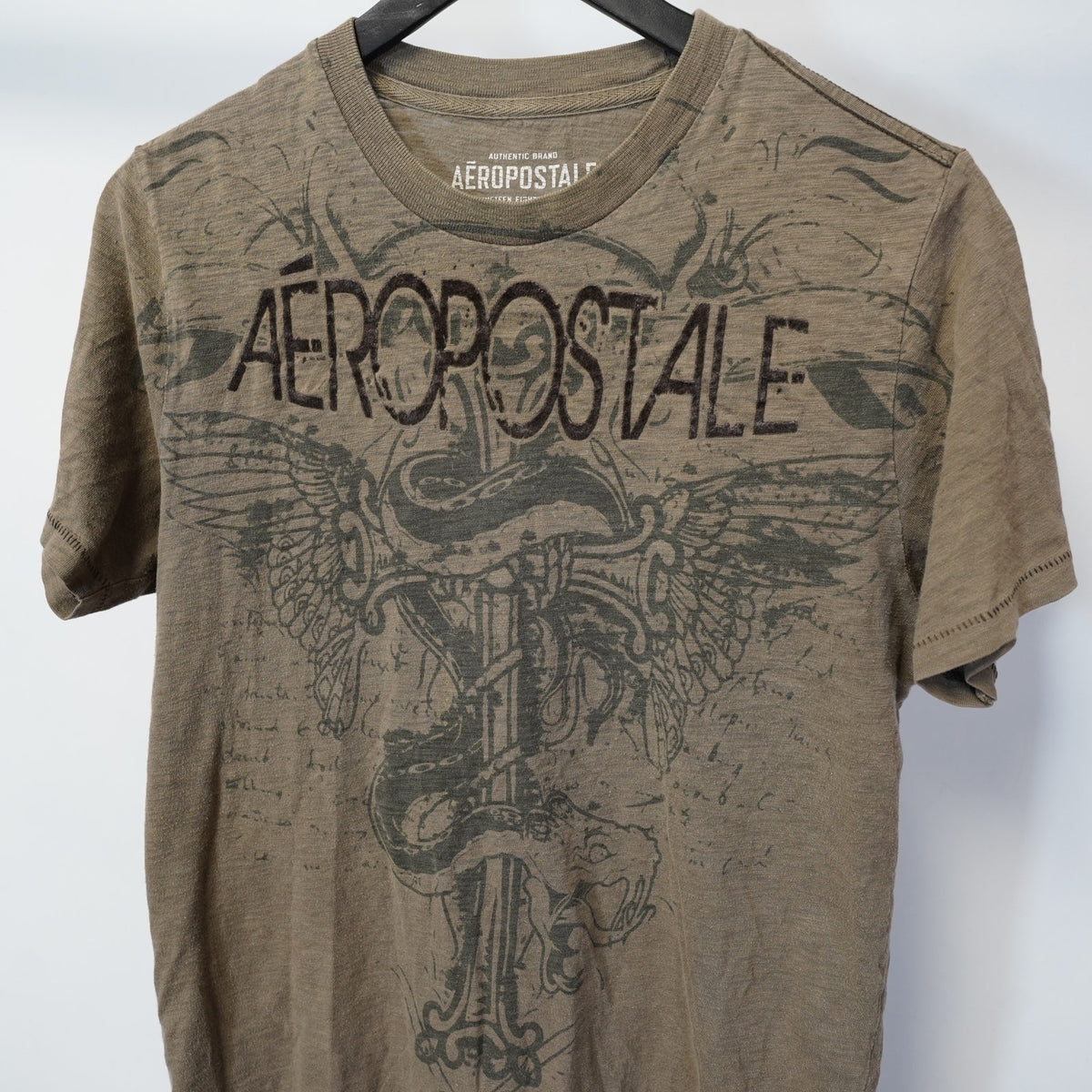 (S) Vintage Aeropostale Y2K Cross Eagle Emo T-Shirt Men's S Tan Brown 2000s