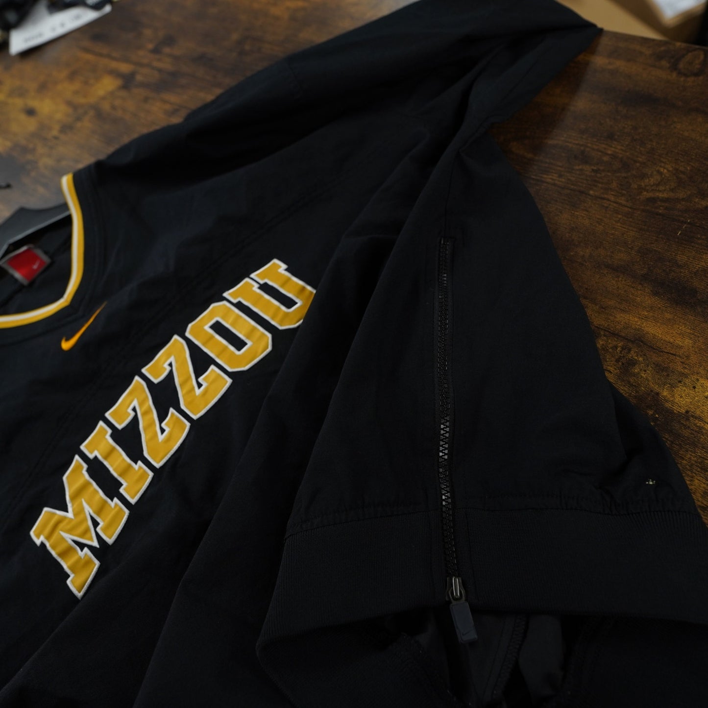 (L) Missouri Tigers Vintage Nike Center Swoosh Pullover Windbreaker Size L Black