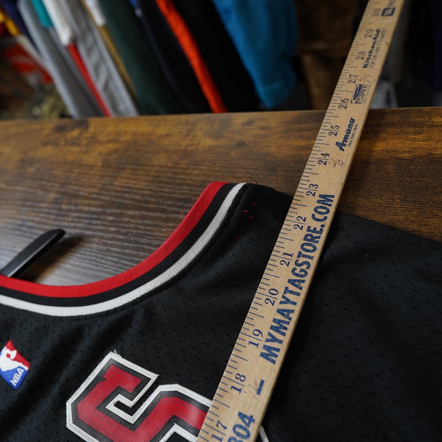 (L) Scottie Pippen Mitchell & Ness Embroidered Bulls Basketball Jersey Mens L Black