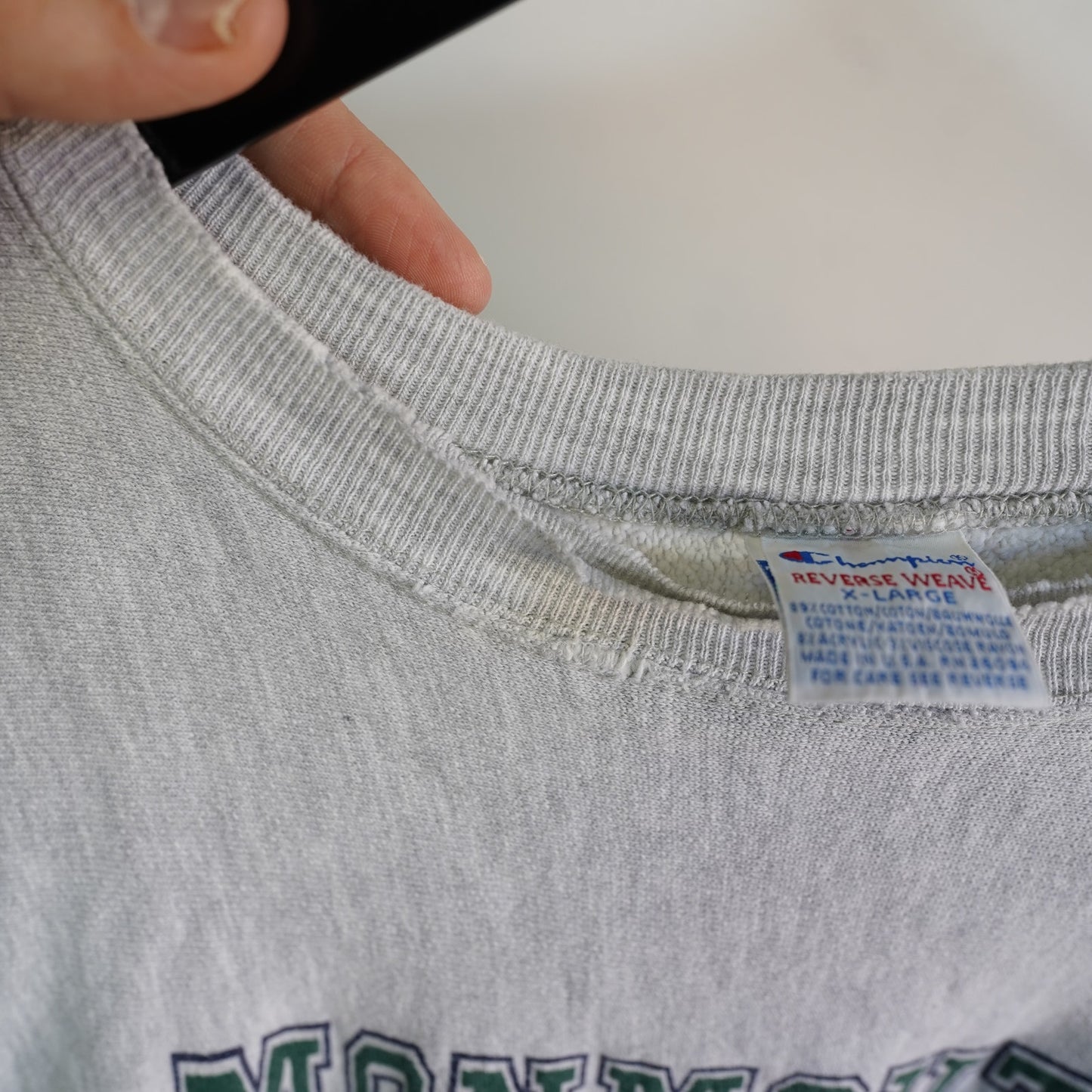 (L) Vintage 90s Monmouth College Champion Reverse Weave Gray Sweatshirt