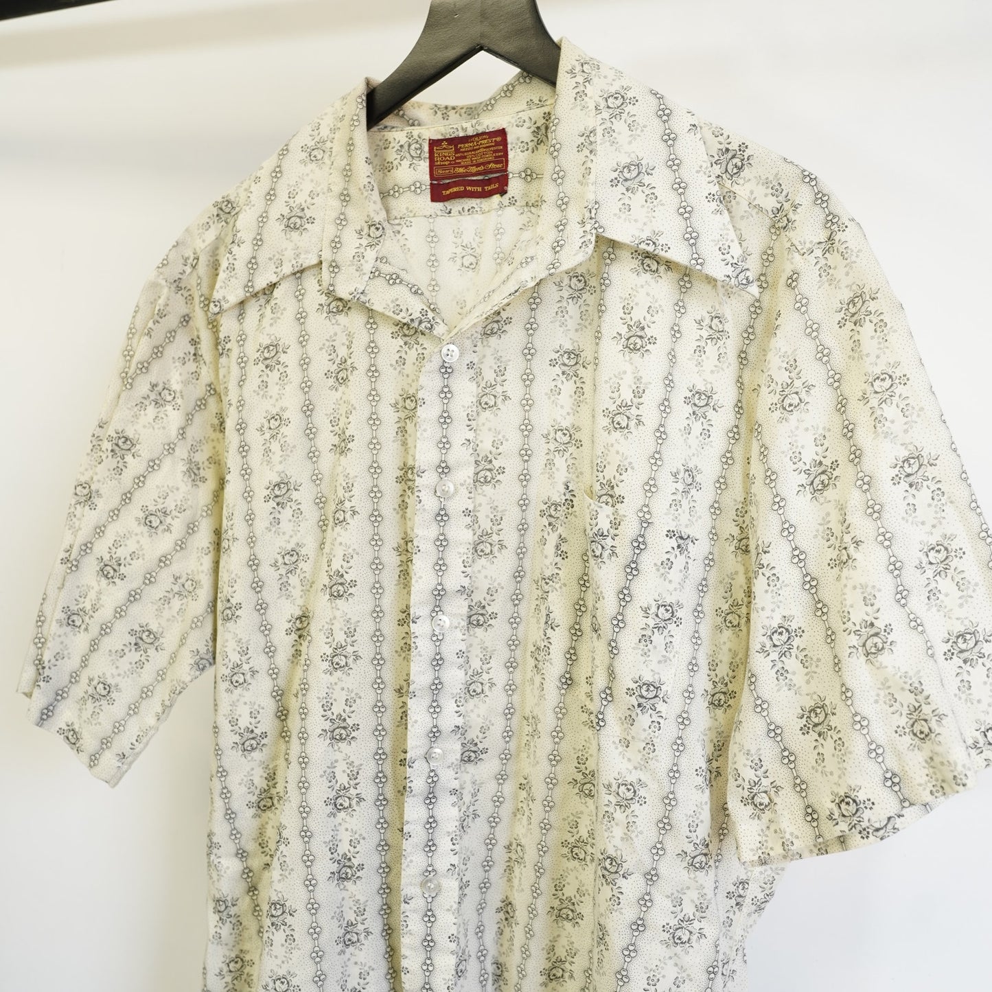 (XL) Vintage 70s Sears King's Road Polyester Men's XL Striped Disco Button Up Shirt