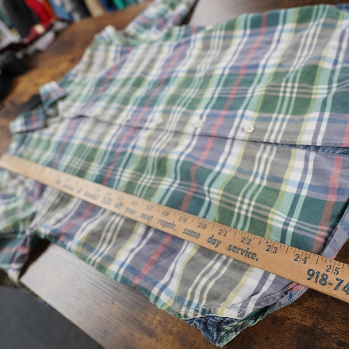 (XS) Tommy Bahama Plaid Button Up Shirt Men's XS Green Lightweight Long Sleeve