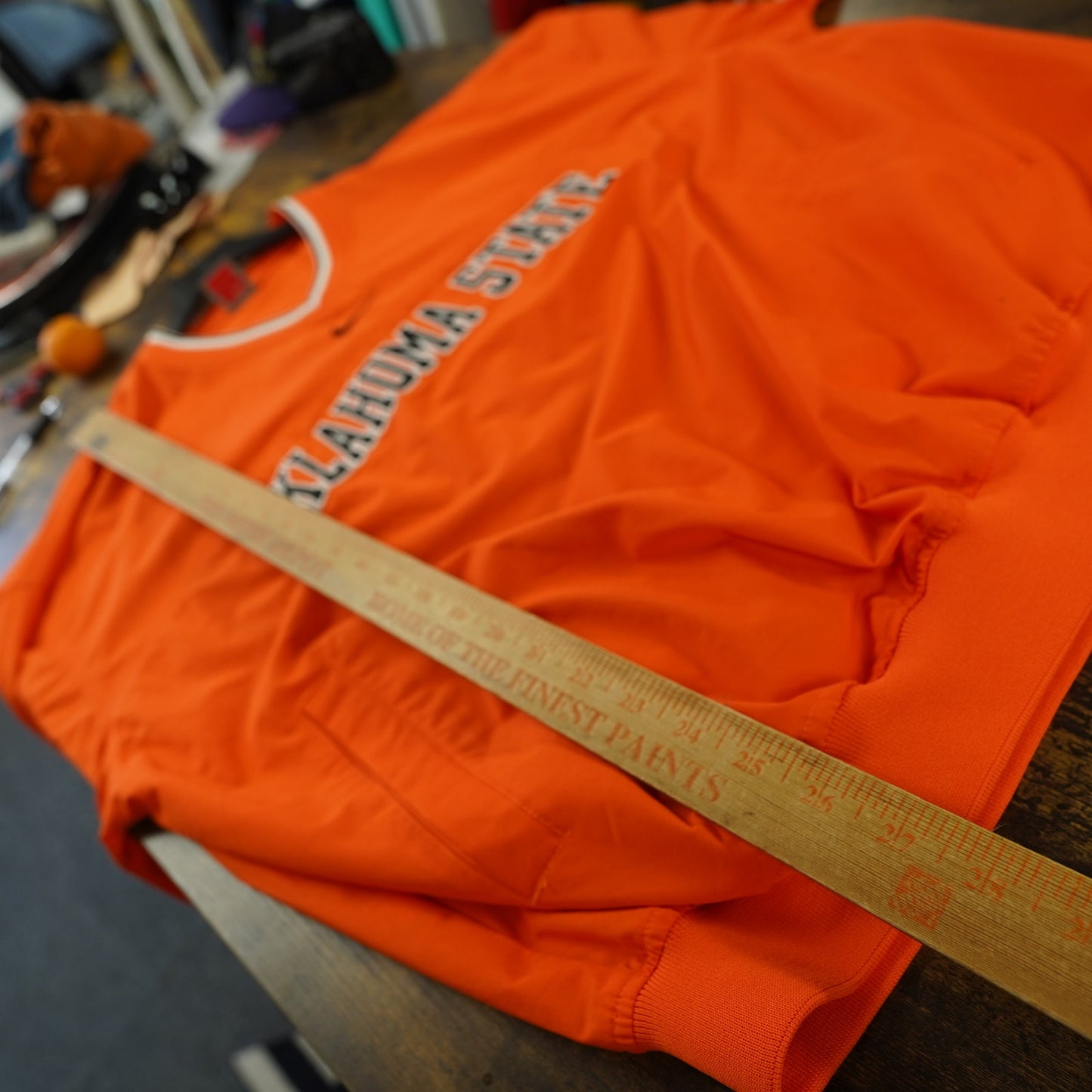 (L) Vintage Team Nike Oklahoma State Cowboys Center Swoosh Windbreaker Mens L Orange