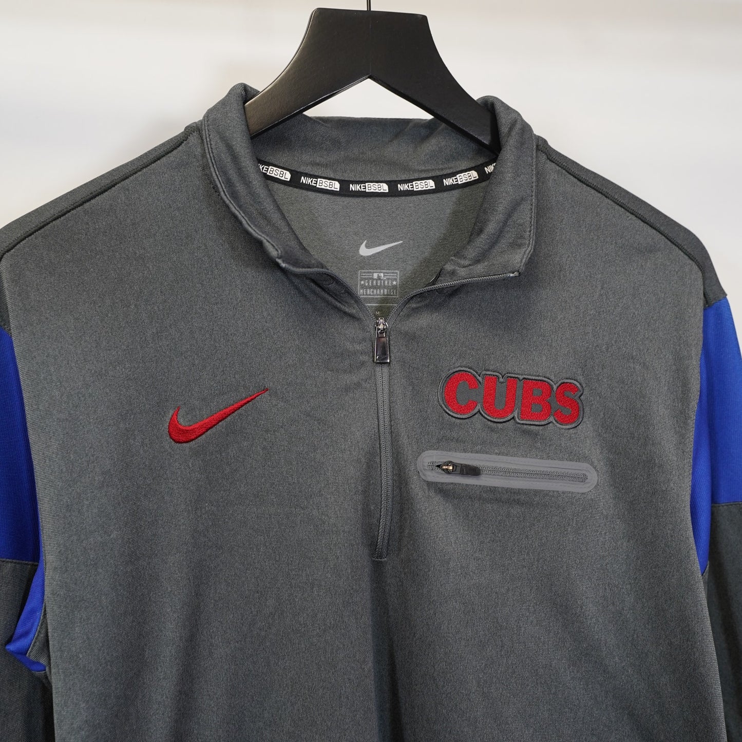 (M) Chicago Cubs Nike 1/4 Zip Embroidered Pullover Men's M Gray Baseball MLB Jacket