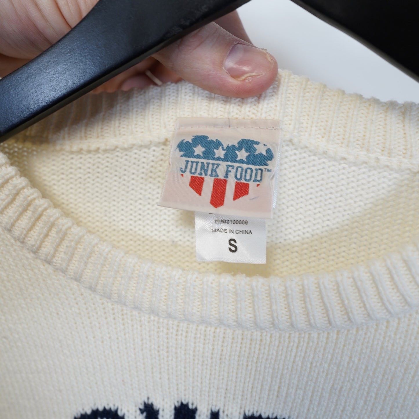 (S) Budweiser Beer Knit Big Logo White Sweater Men's S Junk Food Retro