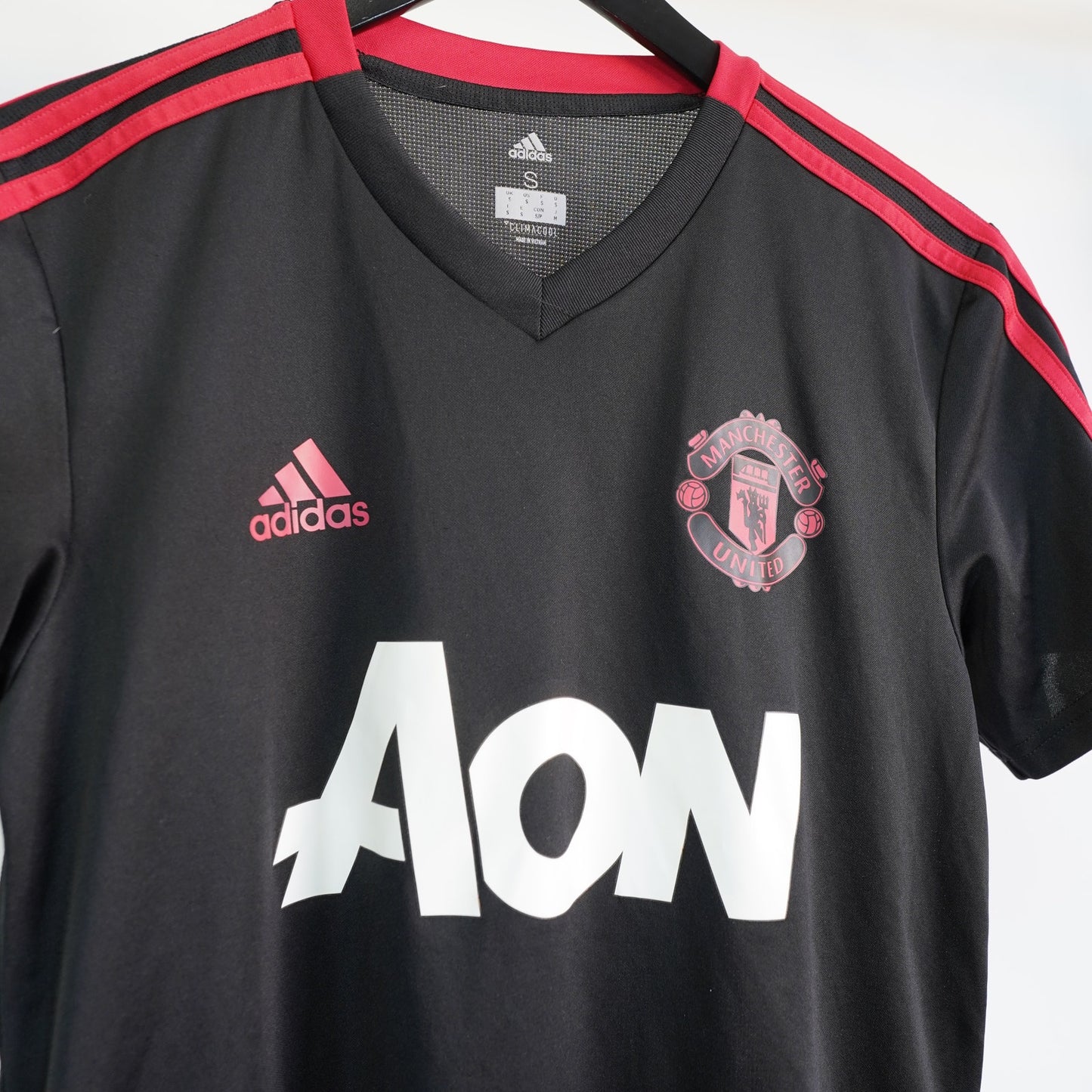 Adidas Manchester United FC 2018/2019 Men's S Black Training Soccer Jersey Shirt