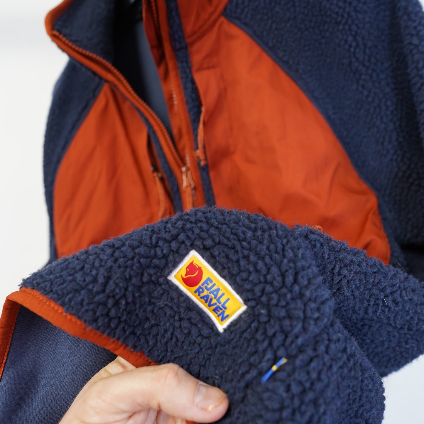 (M) Fjallraven Vardag Deep Pile Fleece Jacket Mens M Navy Orange Hike Gorpcore Hunt