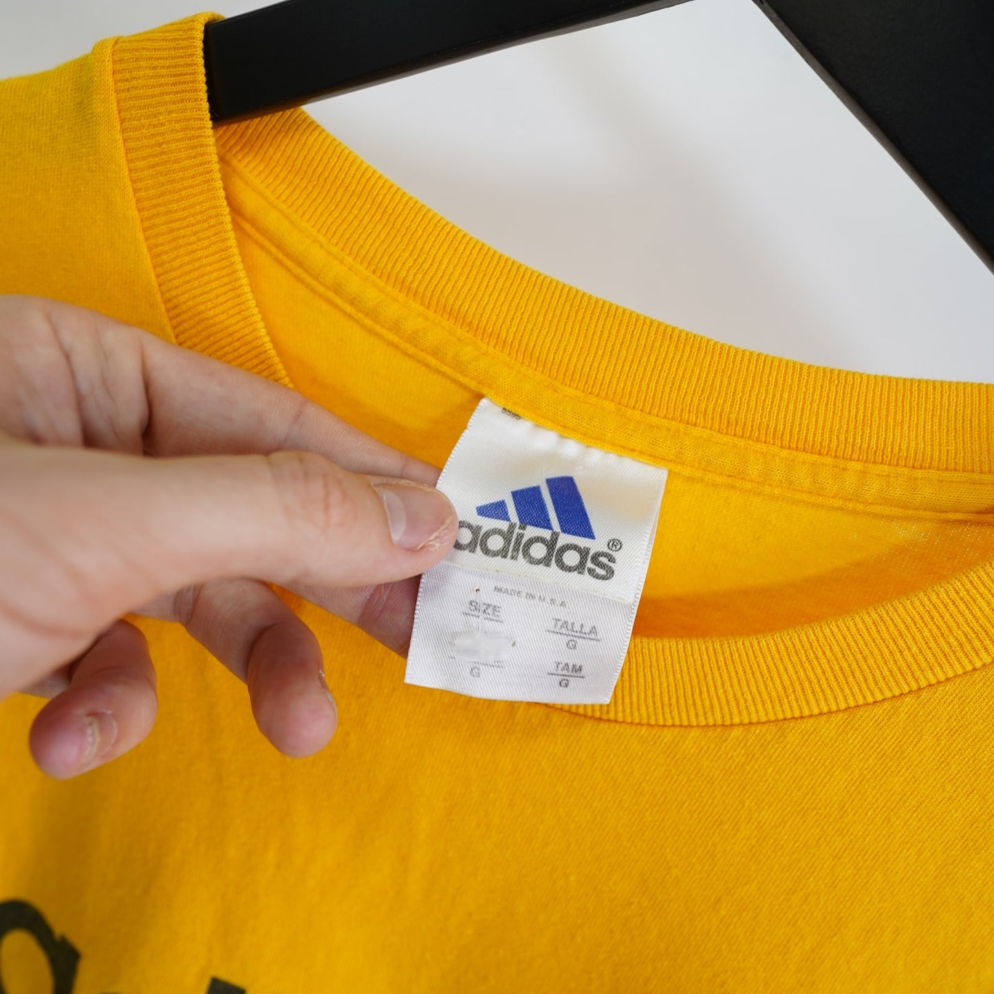 (L) Vintage Adidas Soccer Y2K Yellow T-Shirt Men's L 2000s World Cup