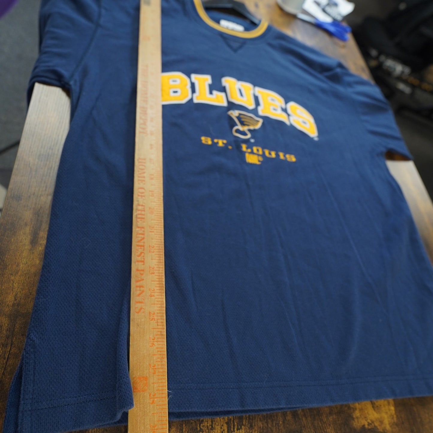 (L) Vintage St. Louis Blue Embroidered Lee Sweatshirt Men's L Blue Yellow Hockey NHL