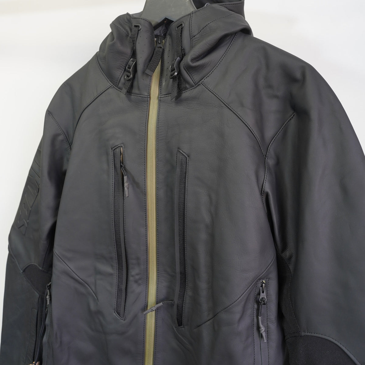 (S) VIKTOS Waterproof Leather Tactical Jacket Men's S Black Full Zip Gorpcore New