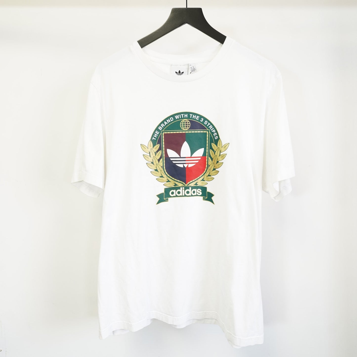 (XL) Adidas Collegiate Crest Sportswear T-Shirt Men's XL White 2000s Skate Retro Y2K