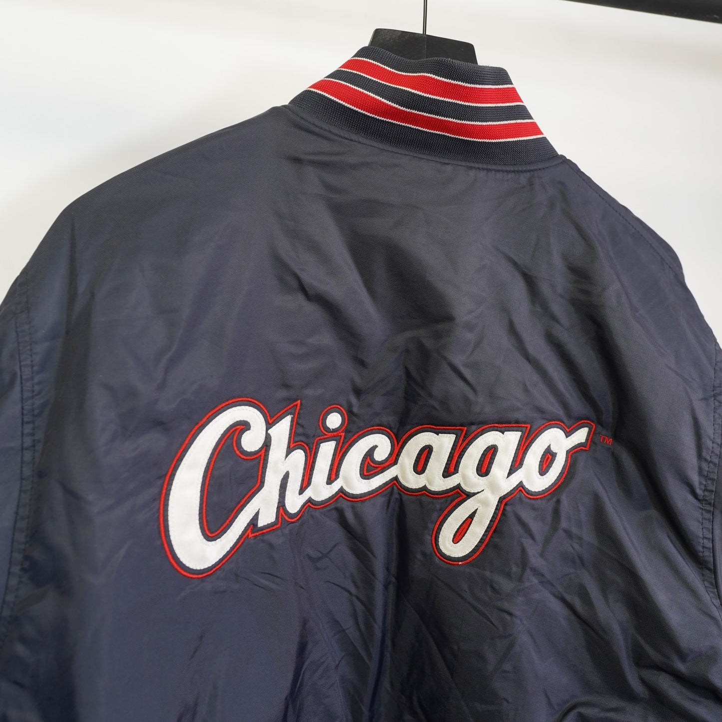 (M) Vintage Chicago White Sox Embroidered Satin Jacket Men's M Black MLB Baseball