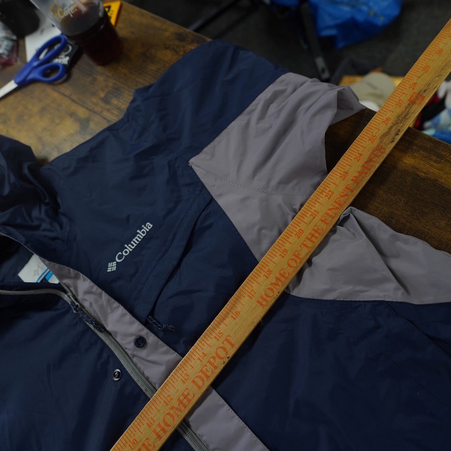 (S) Columbia Omni-Tech Waterproof Rain Jacket Men's S Navy Hooded Hiking Windbreaker