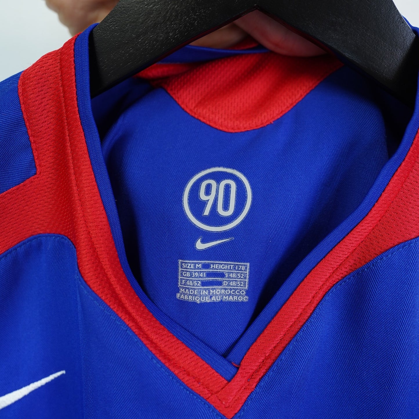 (M) Vintage Nike Manchester United 2005–06 Away Soccer Jersey Men's M Blue Total 90