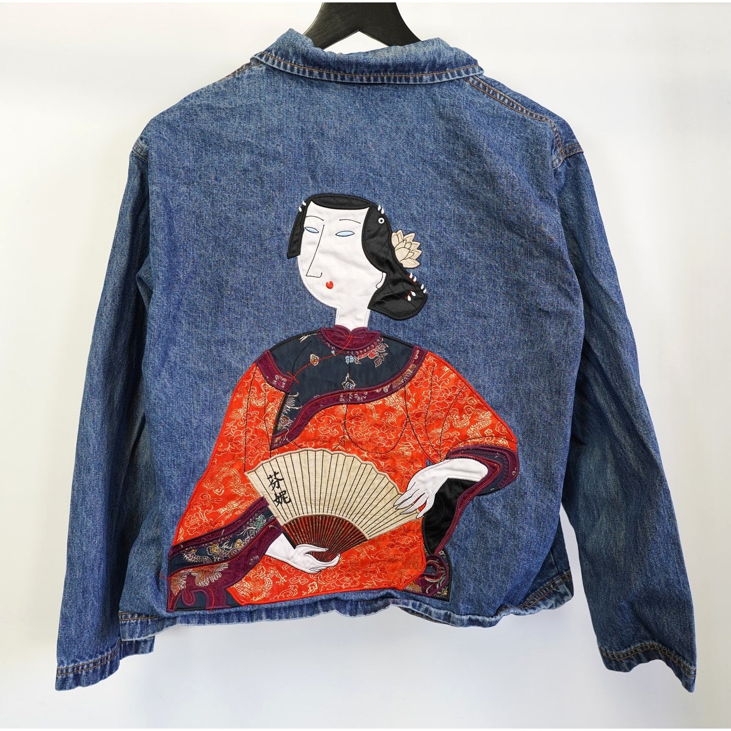 (Women's L) Vintage Chico's Gesiha Embroidered Asian Art-to-Wear Denim Jacket Womens L Sz 2