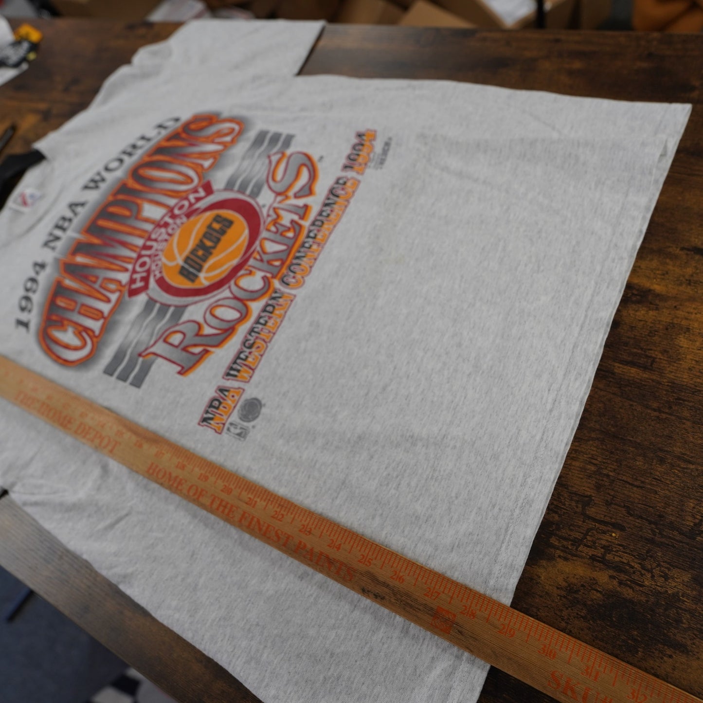 (XL) Houston Rockets Vintage 1994 World Champions T-Shirt Men's XL Gray Retro