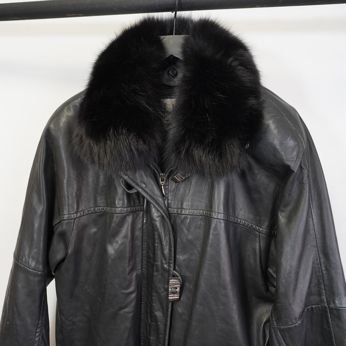 (Women's M) Vintage 90s Black Leather Jacket Fox Fur Collar LNR Women's M Trench Coat Glam
