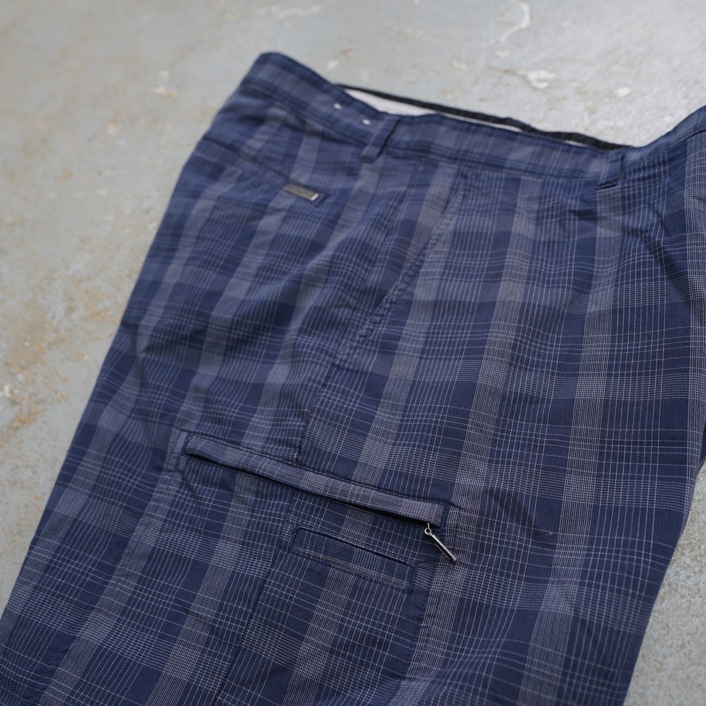 (Men's 36) Greg Norman for Tasso Elba Plaid Golf Shorts Men's Sz. 36 Navy Blue Performance