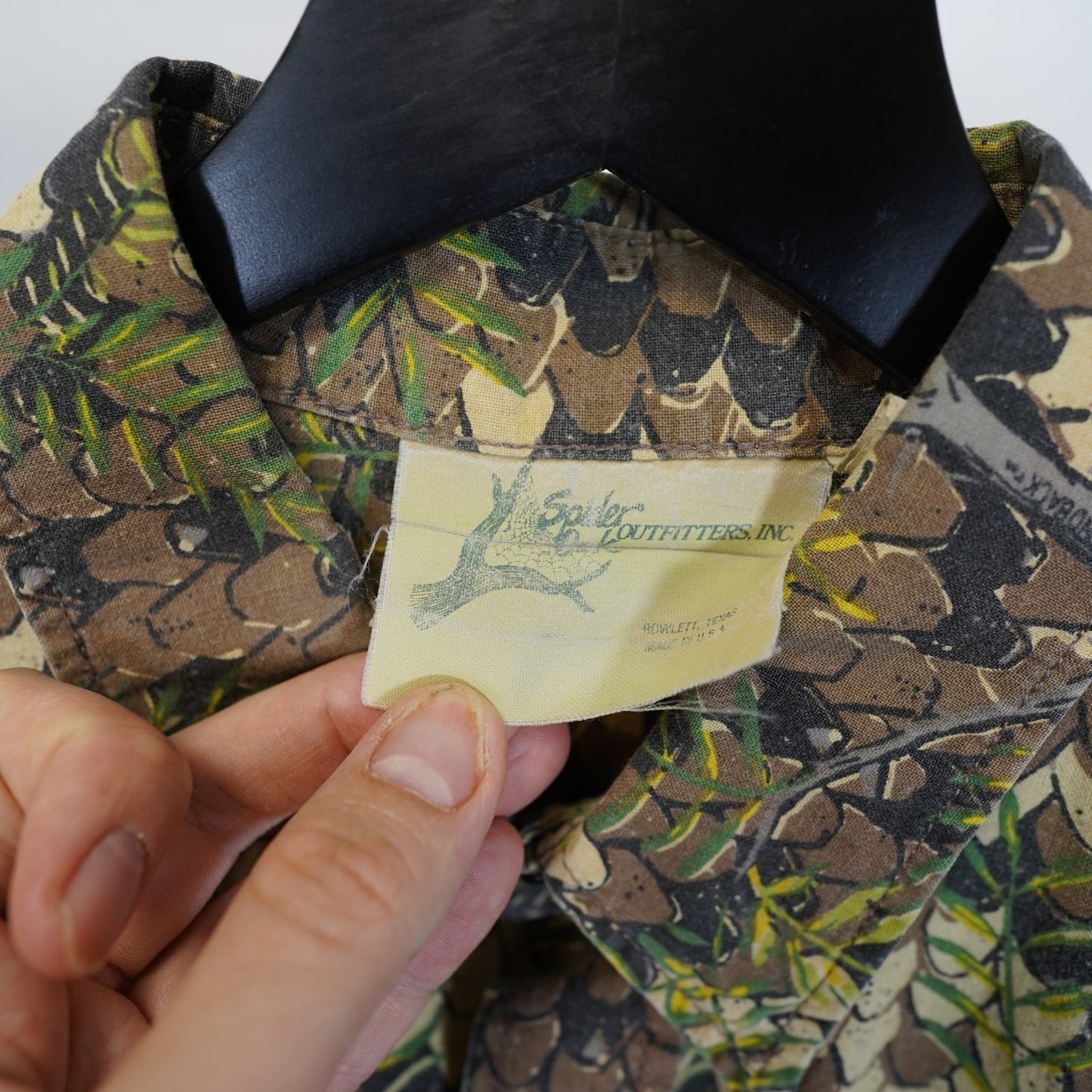 (XL) Vintage 80s Diamondback Camouflage Button Up Men's XL Hunting Shooting Western