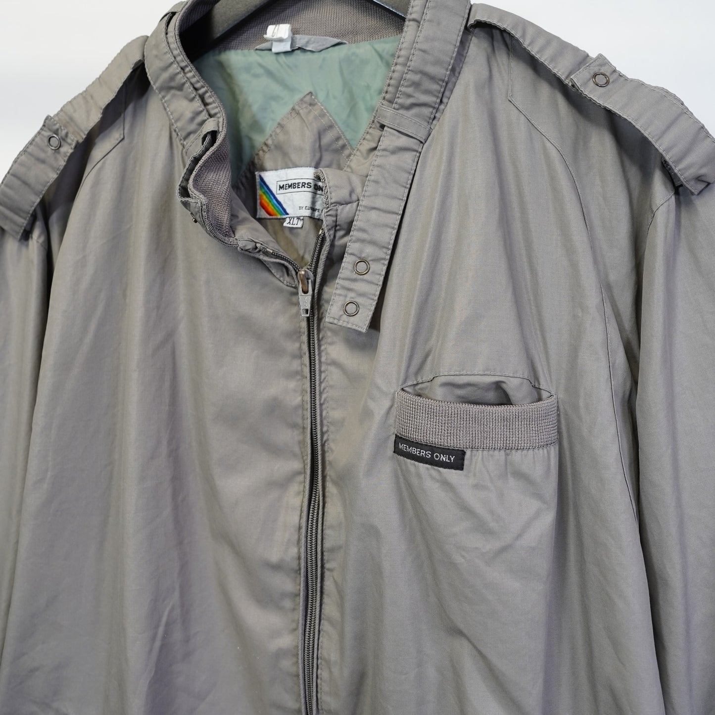 (XLT) Vintage Members Only Essential 80s Bomber Jacket Men's XLT Gray Europe Craft