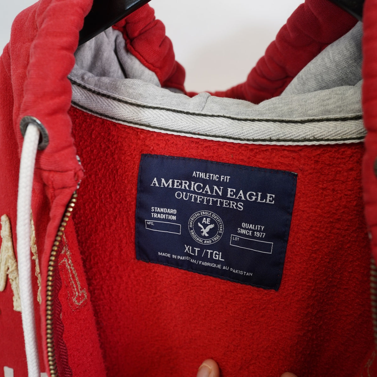 (XL) Vintage American Eagle Y2K Sewn Full Zip Hoodie Men's XL Athletic Fit Red 2000s