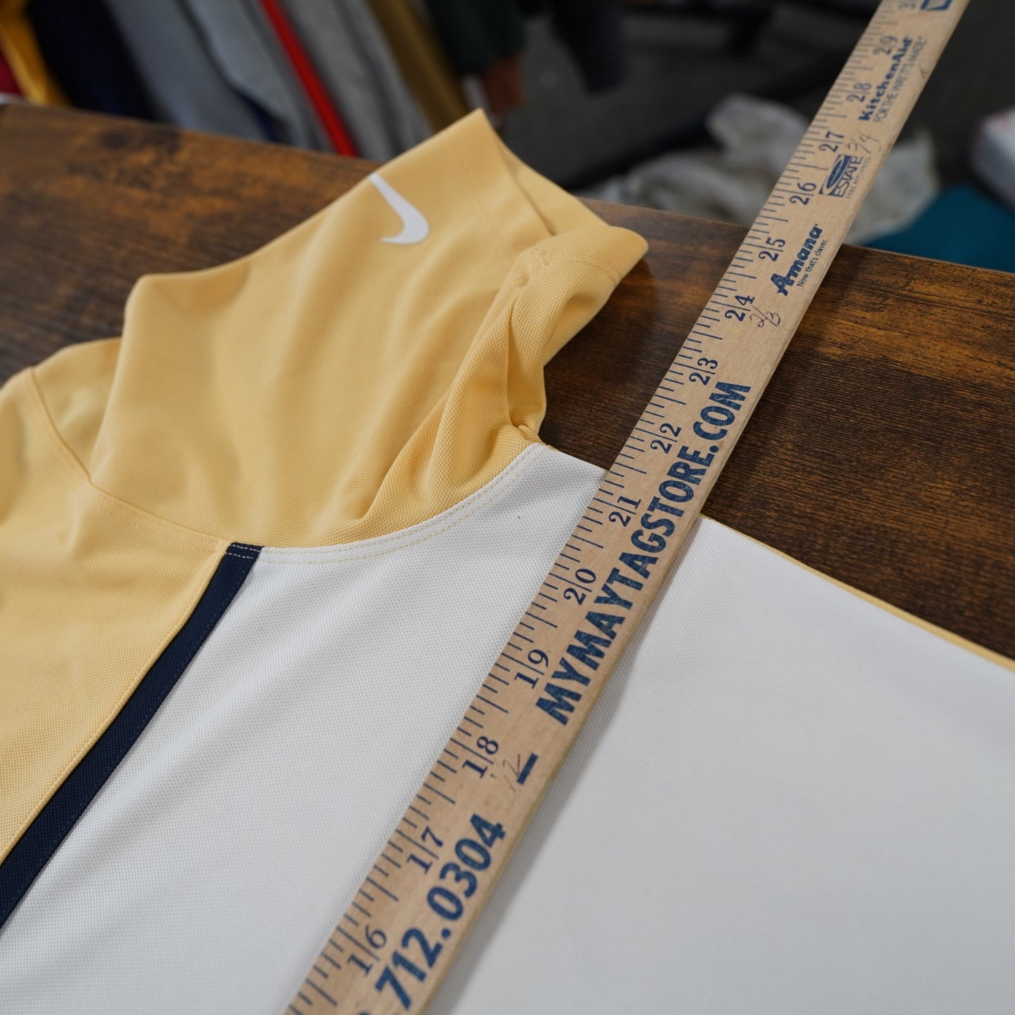 (M) Nike Golf Mickey Mouse Disney Dri-Fit Golf Performance Polo Shirt Men's M Yellow