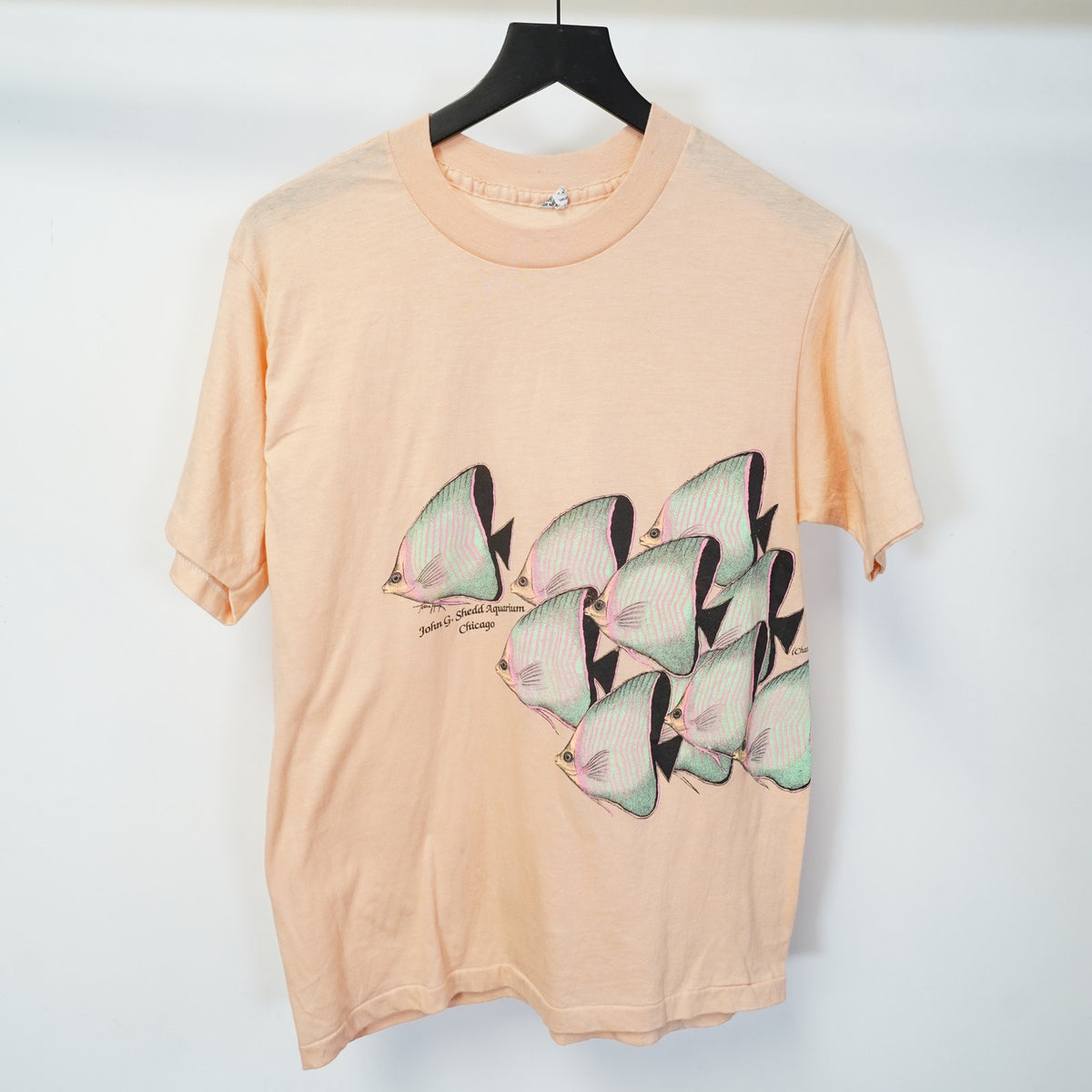 (M) Vintage 80s Chicago Aquarium Harlequin Fish Single Stitch T-Shirt Men's M Peach