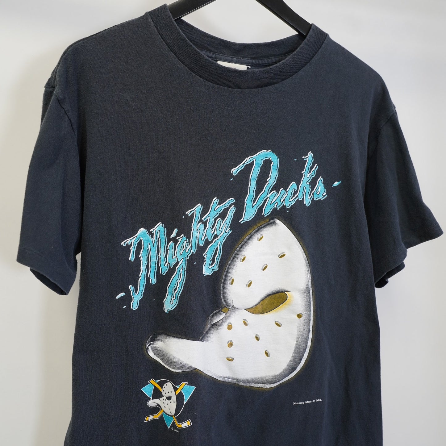 (L) Vintage Mighty Ducks Nutmeg Mills 90s Hockey T-Shirt Men's L Black Single Stitch