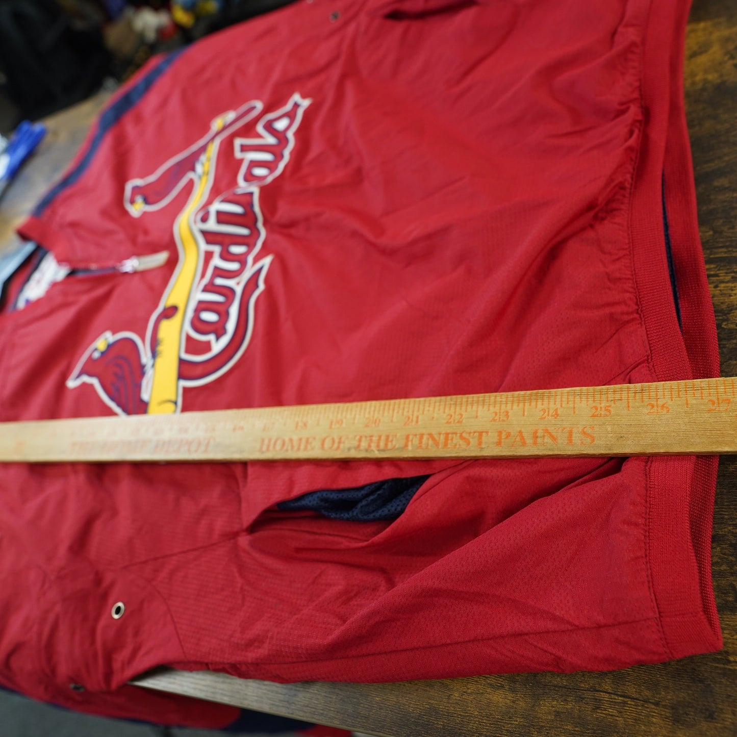 (M) Vintage St. Louis Cardinals Majestic Embroidered Jacket Men's M Red Sewn MLB