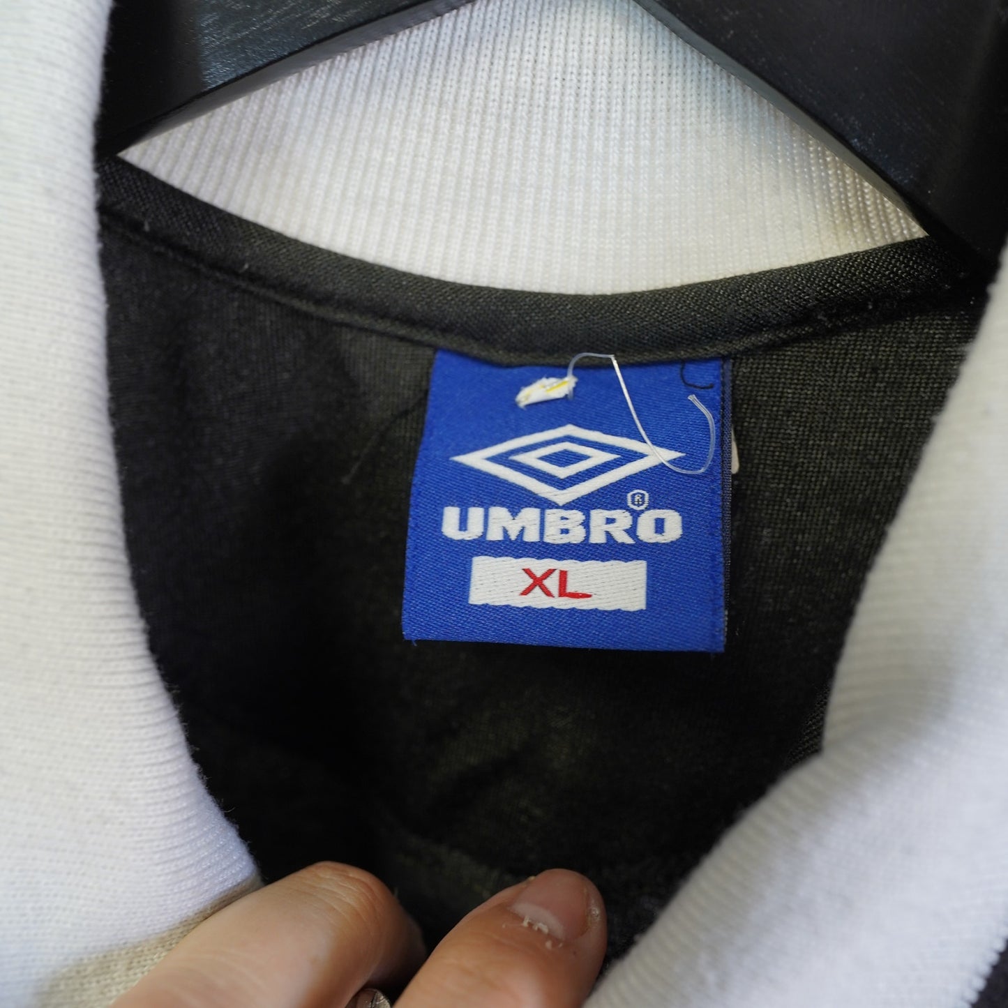 (XL) Vintage Umbro 90s Soccer Polo Jersey Shirt Men's XL Black Stripe Retro Futbol