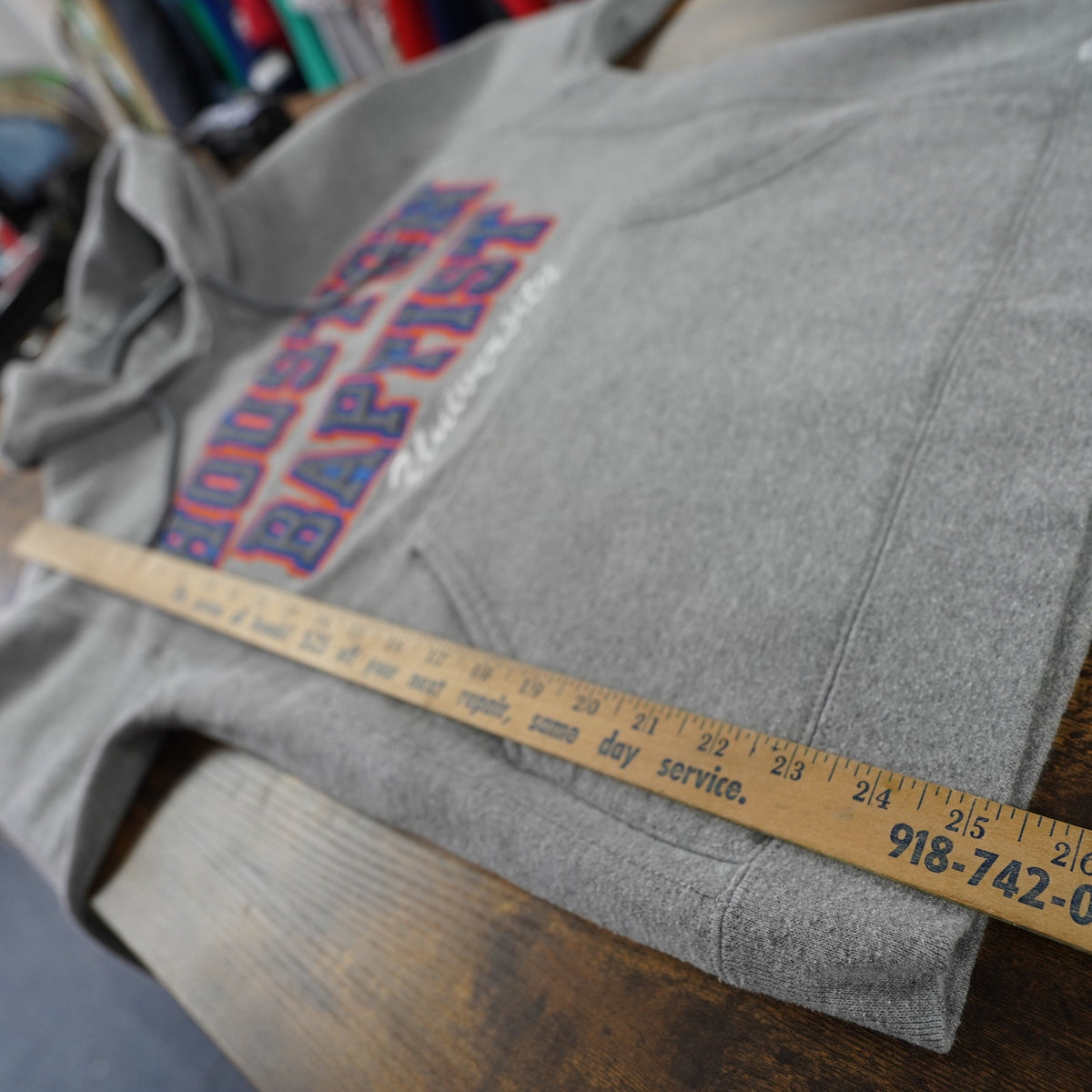 (S) Houston Baptist University Embroidered Russell Athletic Hoodie Men's S Gray Sewn